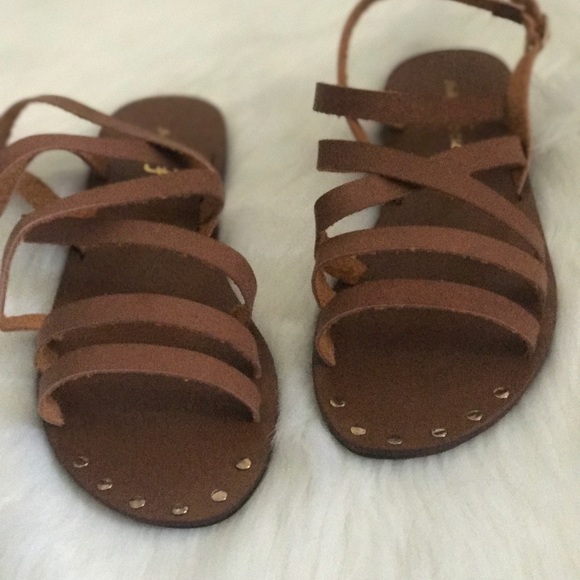 Strappy Sandal - Picture 6 of 9